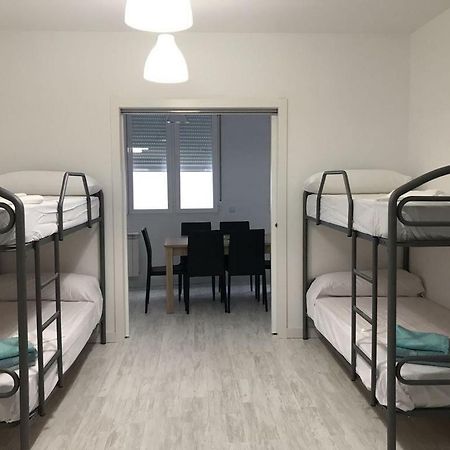 Apartamento Avenida De Portugal Logroño Eksteriør billede