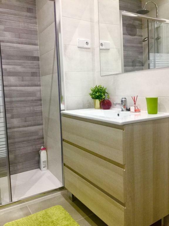 Apartamento Avenida De Portugal Logroño Eksteriør billede